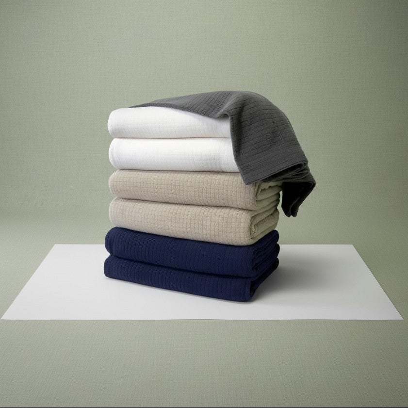 Grid Pattern Fleece Blankets