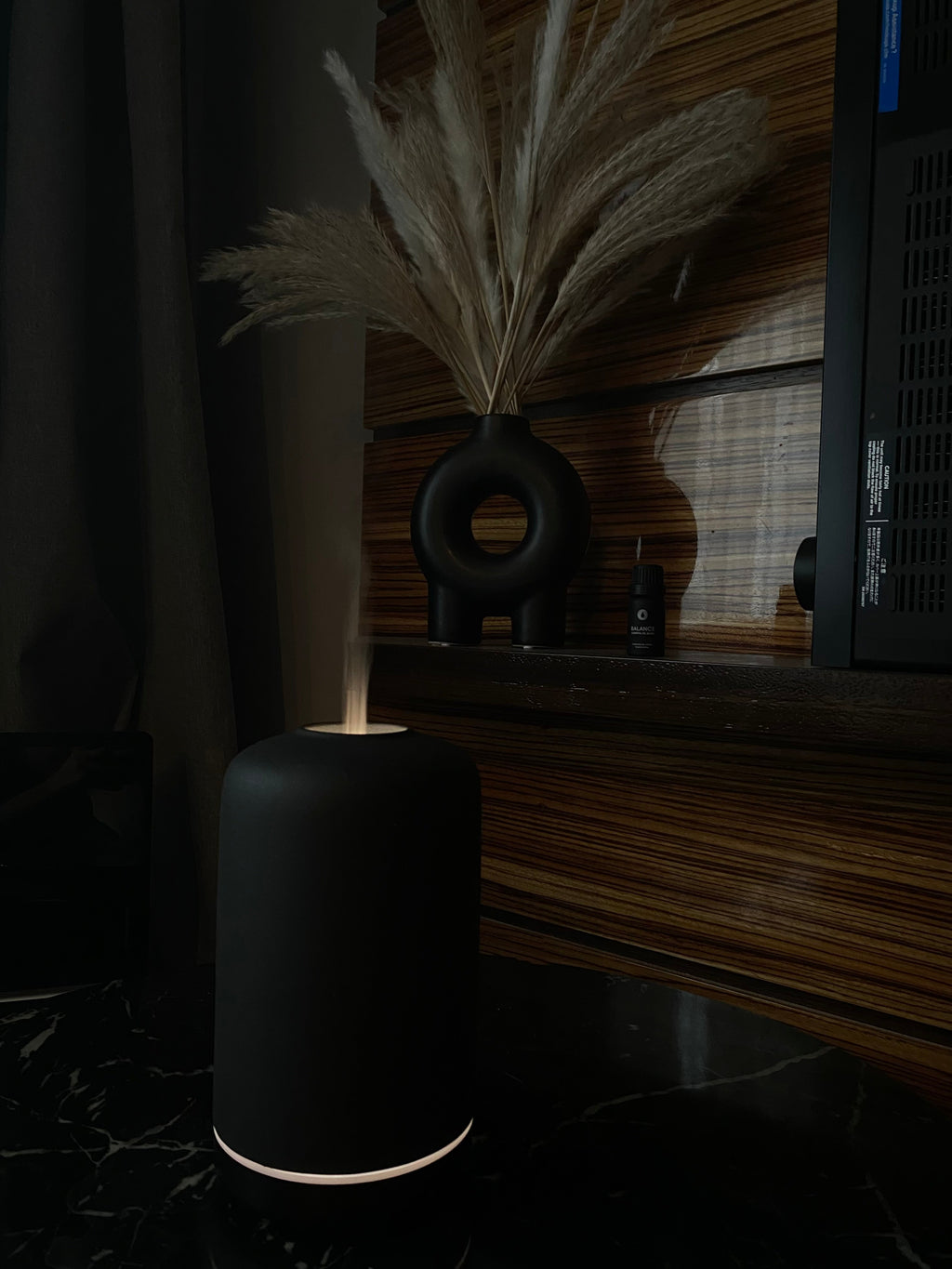Black Ceramic Essential Oil Diffuser with Soft White LED Light